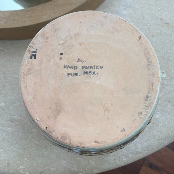 Talavera Pottery Planter Vase Urn Mexican Hand Painted Signed AL and Numbered - Picture 4 of 5